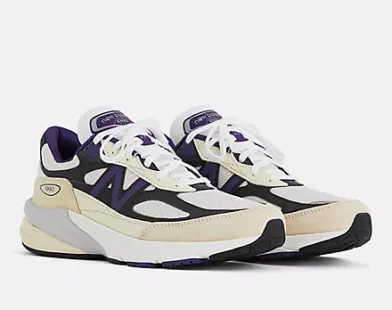 New Balance 990v6 Black Plum